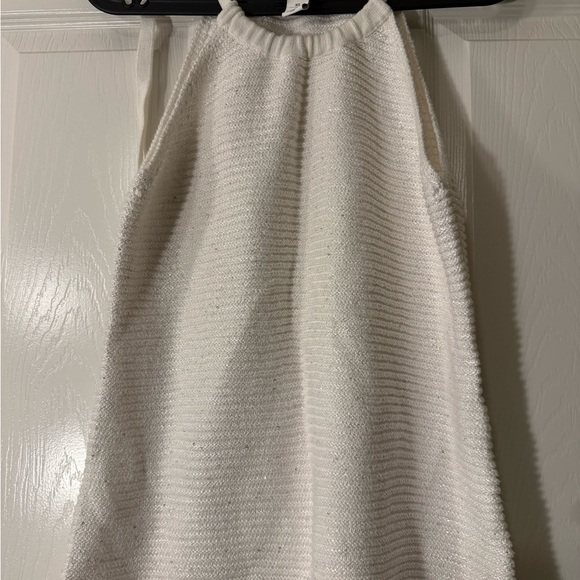 Elegant White Halter Top White House black market-size xs - Picture 3 of 7